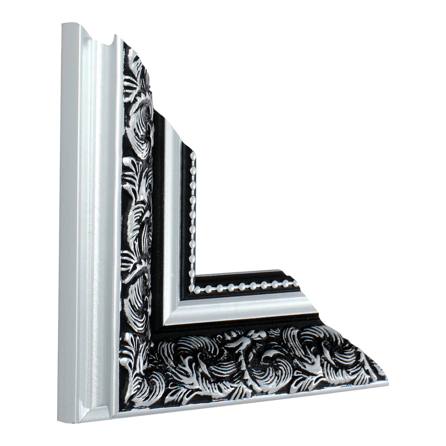 Vertical view of baroque i silver picture frame sample