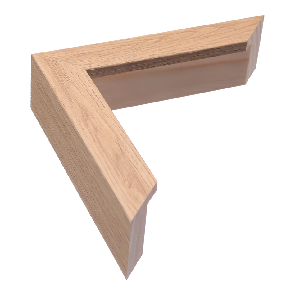 Box in oak grain picture frame