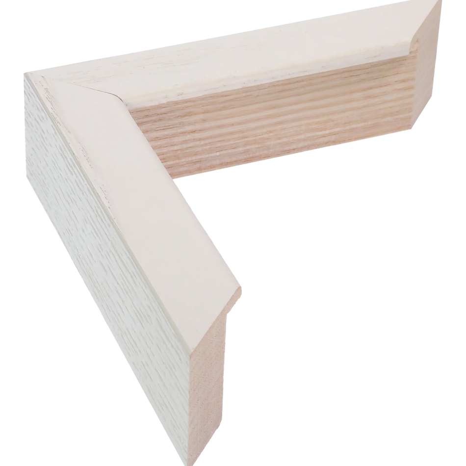 Box in white grain picture frame