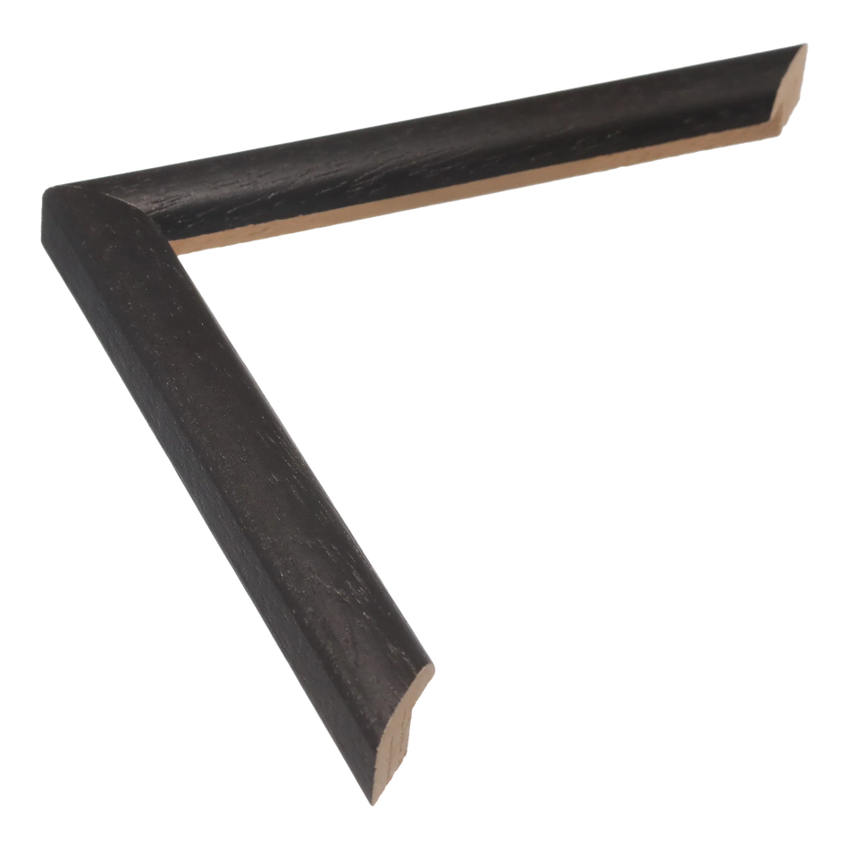 Cushion in black grain picture frame