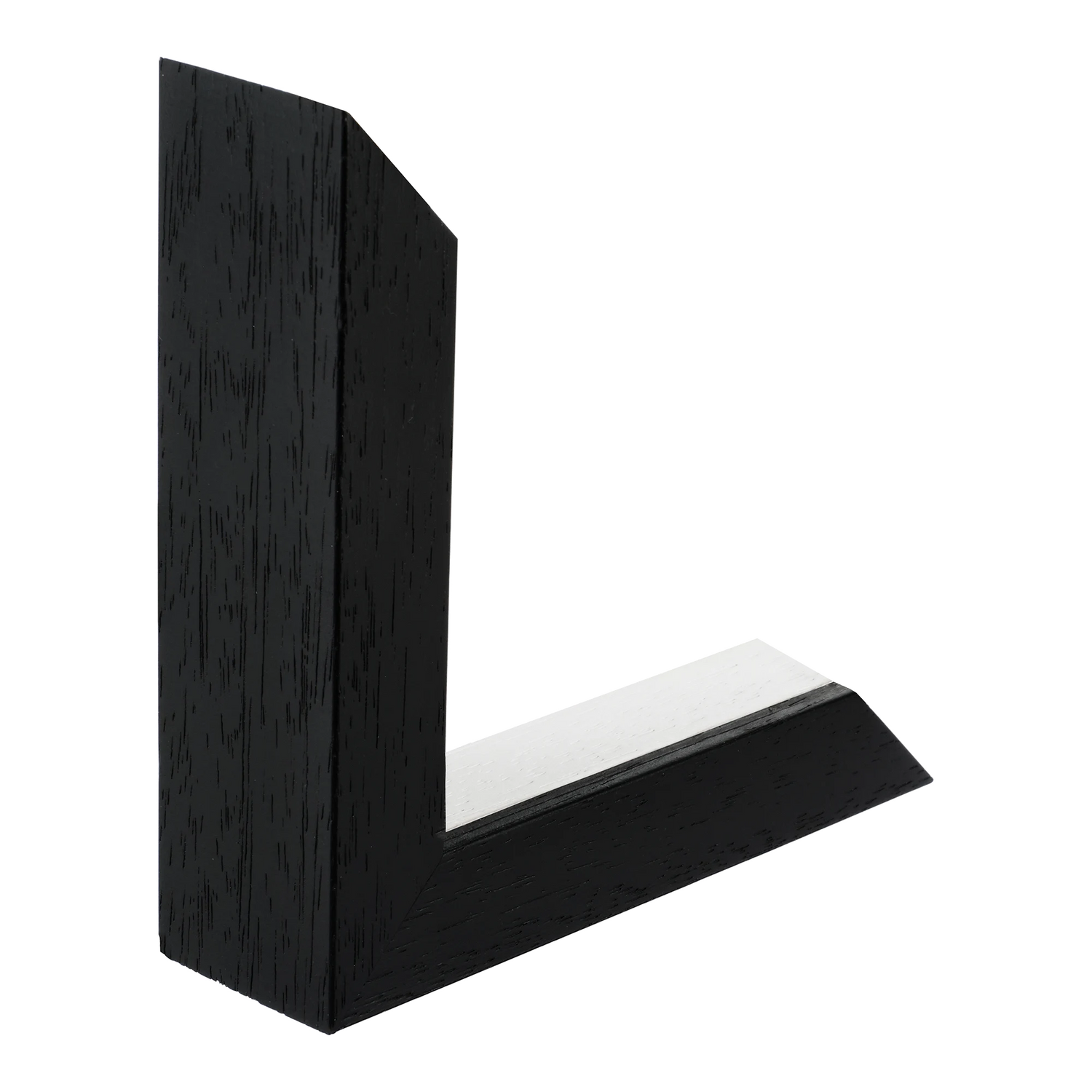 Spacer I in black grain & white picture frame