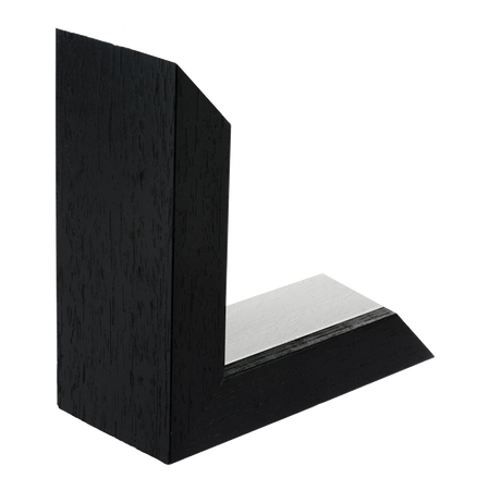 Spacer II in black grain & white picture frame